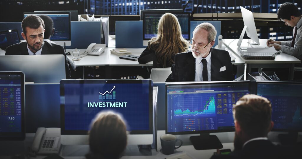 IT and pharma : top stocks to invest